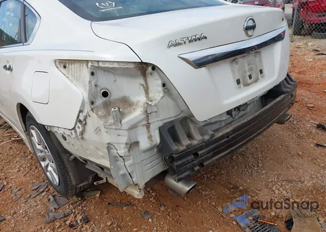 2015 Nissan Altima 2.5 S из США, поврежденный, VIN 1N4AL3APXFC188306